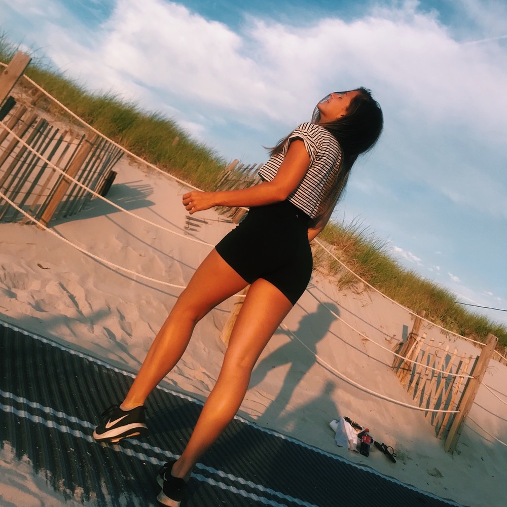 Meet your Posher, Lilly